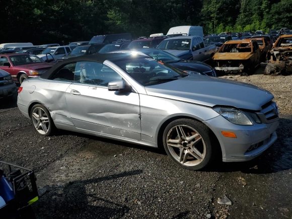 2011 Mercedes-Benz E 350 with VIN WDDKK5GF3BF092205, listed as a Copart auction lot 64381605 with Not provided miles and Salvage title. Bid and sale history available at DreamBid. Image 4.