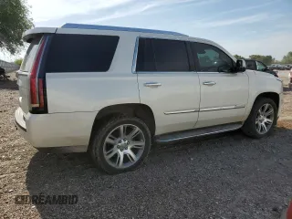 2015 Cadillac Escalade Luxury z VIN 1GYS4MKJ8FR537207, wystawiony jako Copart lot #53105315 z przebiegiem 242 400 mil mil oraz Szkody całkowita. Historia ofert i sprzedaży dostępna na DreamBid. Obrazek 3.