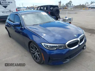 2020 BMW 3 Series 330i z VIN 3MW5R1J07L8B25522, wystawiony jako IAAI lot #41979589 z przebiegiem Nie podano mil oraz . Historia ofert i sprzedaży dostępna na DreamBid. Obrazek 1.