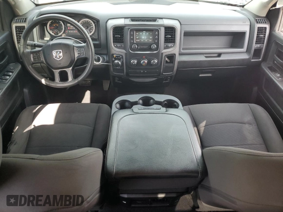 2018 Ram 1500 Express z VIN 1C6RR6KT1JS295484, wystawiony jako Copart lot #69132994 z przebiegiem 146 900 mil mil oraz Nie do naprawy • Non repairable. Historia ofert i sprzedaży dostępna na DreamBid. Obrazek 8.