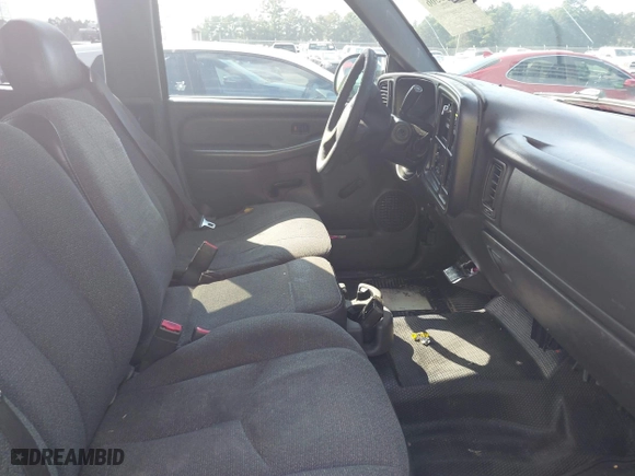 2004 Chevrolet Silverado 1500 Work Truck with VIN 1GCEC19XX4Z270714, listed as a IAAI auction lot 40383366 with 1 mi miles. Bid and sale history available at carsss.com. Image 5.