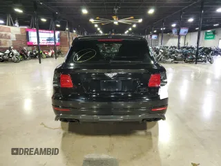 2020 Bentley Bentayga V8 z VIN SJAAM2ZV9LC031383, wystawiony jako Copart lot #74666394 z przebiegiem 30 830 mil mil oraz Szkoda całkowita • Salvage title. Historia ofert i sprzedaży dostępna na DreamBid. Obrazek 4.