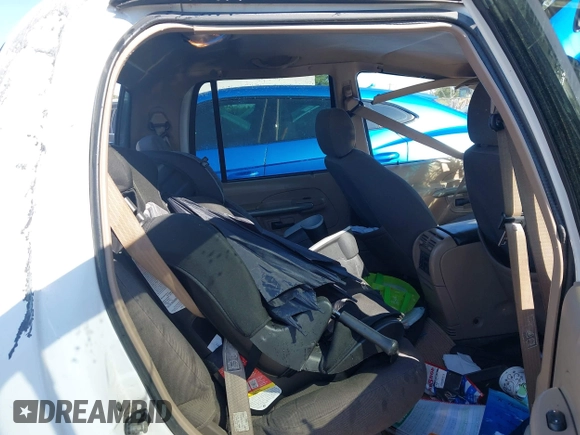 2002 Ford Explorer Sport Trac Value with VIN 1FMZU67E22UB66625, listed as a IAAI auction lot 42053553 with 196,282 mi miles and . Bid and sale history available at DreamBid. Image 8.