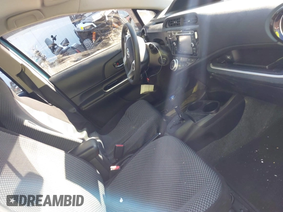2015 Toyota Prius One with VIN JTDKDTB37F1104297, listed as a IAAI auction lot 41824438 with 117,562 mi miles and . Bid and sale history available at carsss.com. Image 5.