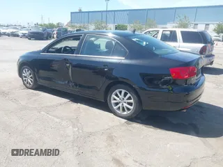 2013 Volkswagen Jetta SE with VIN 3VWDP7AJ7DM369161, listed as a IAAI auction lot 42277592 with 107,609 mi miles and . Bid and sale history available at DreamBid. Image 3.