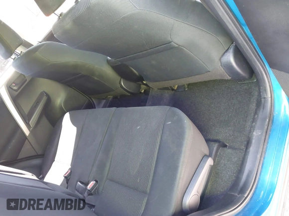 2018 Toyota RAV4 LE with VIN JTMZFREV4JJ734702, listed as a IAAI auction lot 41987540 with 141,526 mi miles. Bid and sale history available at carsss.com. Image 8.