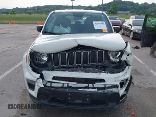 2020 Jeep Renegade Jeepster with VIN ZACNJAAB4LPL64670, listed as a IAAI auction lot 42390799 with 92,899 mi miles and . Bid and sale history available at DreamBid. Image 12.