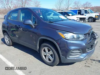 2018 Chevrolet Trax LS with VIN 3GNCJNSB6JL322725, listed as a IAAI auction lot 41890983 with 80,358 mi miles and . Bid and sale history available at carsss.com. Image 1.