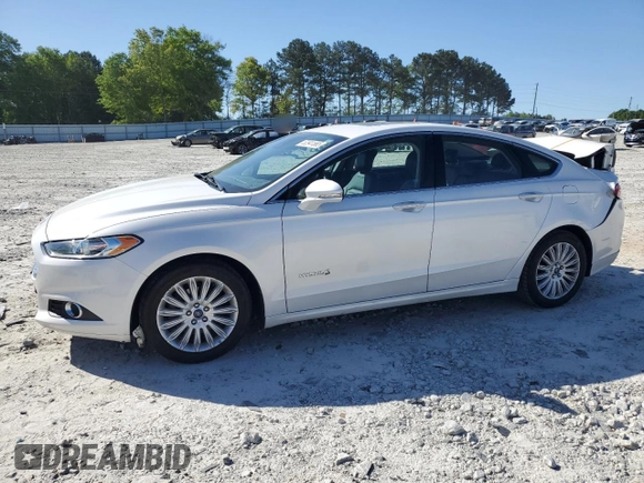 2014 Ford Fusion SE Hybrid with VIN 3FA6P0LU8ER293549, listed as a Copart auction lot 52941565 with 113,755 mi miles and Salvage Title. Bid and sale history available at carsss.com. Image 1.