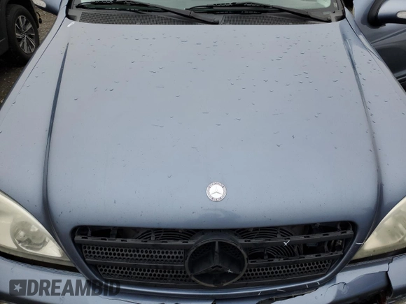 2004 Mercedes-Benz M-Class 3.5L with VIN 4JGAB57E74A489344, listed as a Copart auction lot 81976244 with 307,762 mi miles and Salvage Title. Bid and sale history available at carsss.com. Image 12.
