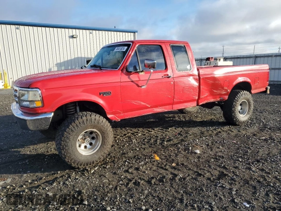 1996 Ford F-150 with VIN 1FTEX14N7TKA17710, listed as a Copart auction lot 76341824 with 215,390 mi miles and Salvage Title. Bid and sale history available at carsss.com. Image 1.