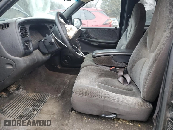 1999 Dodge Dakota SLT with VIN 1B7GL22X0XS275846, listed as a Copart auction lot 42619635 with 176,527 mi miles and Salvage Title. Bid and sale history available at carsss.com. Image 7.