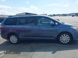 2016 Toyota Sienna Limited with VIN 5TDDK3DC1GS137831, listed as a IAAI auction lot 42286909 with 151,904 mi miles and . Bid and sale history available at DreamBid. Image 14.