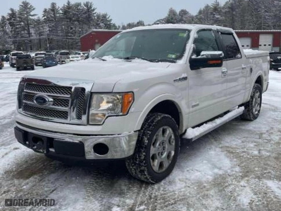 2011 Ford F-150 XLT with VIN 1FTFW1CT6BFD03062, listed as a Copart auction lot 45430545 with 188,000 mi miles and Clean Title. Bid and sale history available at carsss.com. Image 2.