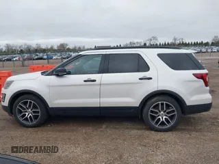 2017 Ford Explorer Sport with VIN 1FM5K8GT0HGC58953, listed as a IAAI auction lot 42079041 with 264,639 mi miles and . Bid and sale history available at carsss.com. Image 14.