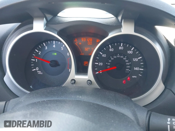 2013 Nissan Juke S with VIN JN8AF5MV3DT209036, listed as a IAAI auction lot 41427657 with 93,128 mi miles. Bid and sale history available at carsss.com. Image 7.