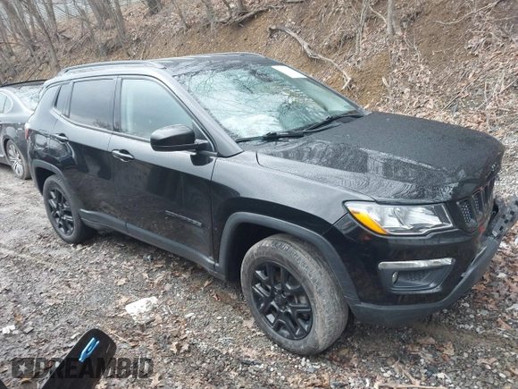 2021 Jeep Compass Freedom with VIN 3C4NJDAB4MT591792, listed as a IAAI auction lot 41580847 with 64,331 mi miles and . Bid and sale history available at carsss.com. Image 13.