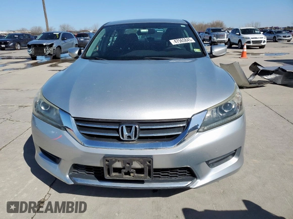 2014 Honda Accord LX z VIN 1HGCR2F34EA188685, wystawiony jako Copart lot #47565845 z przebiegiem 134 725 mil mil oraz Szkoda całkowita • Salvage title. Historia ofert i sprzedaży dostępna na DreamBid. Obrazek 5.