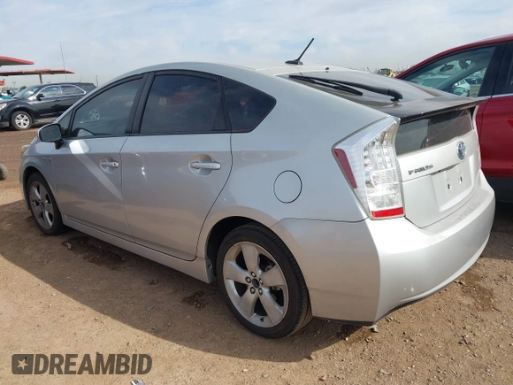 2010 Toyota Prius II with VIN JTDKN3DU3A0035772, listed as a IAAI auction lot 41890969 with 198,914 mi miles. Bid and sale history available at carsss.com. Image 3.