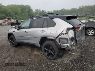 2021 Toyota RAV4 Hybrid XSE with VIN 4T3E6RFV4MU055936, listed as a Copart auction lot 60861175 with 62,922 mi miles and Salvage title. Bid and sale history available at DreamBid. Image 2.