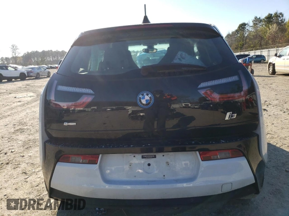 2015 BMW i3 with VIN WBY1Z4C52FV502978, listed as a Copart auction lot 44496093 with 59,588 mi miles. Bid and sale history available at carsss.com. Image 6.