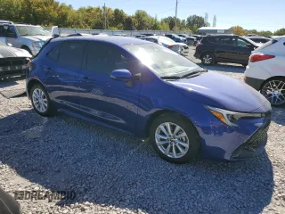 2024 Toyota Corolla Hatchback SE with VIN JTND4MBE3R3230872, listed as a Copart auction lot 76112324 with 6,882 mi miles and Salvage Title. Bid and sale history available at carsss.com. Image 4.