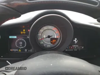 2016 Ferrari 488 z VIN ZFF79ALA0G0214884, wystawiony jako Copart lot #75584254 z przebiegiem 6149 mil mil oraz Szkody całkowita. Historia ofert i sprzedaży dostępna na DreamBid. Obrazek 9.