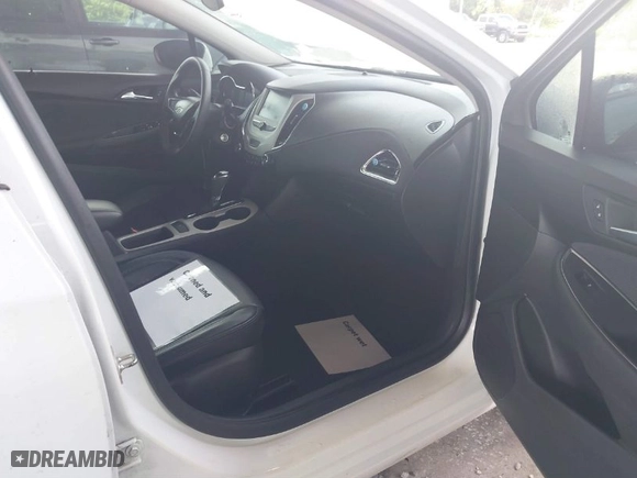 2017 Chevrolet Cruze LS with VIN 1G1BC5SM4H7188997, listed as a IAAI auction lot 40388499 with NaN miles. Bid and sale history available at carsss.com. Image 5.
