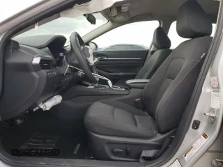 2023 Nissan Altima SV z VIN 1N4BL4DV7PN330976, wystawiony jako Copart lot #56549885 z przebiegiem 40 420 mil mil oraz Szkoda całkowita • Salvage title. Historia ofert i sprzedaży dostępna na DreamBid. Obrazek 7.