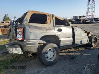2001 GMC Yukon SLT with VIN 1GKEC13V51J286924, listed as a Copart auction lot 42317835 with 0 mi miles and Non Repairable. Bid and sale history available at carsss.com. Image 3.