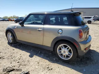 2009 MINI Cooper Hardtop S with VIN WMWMF73529TW86602, listed as a Copart auction lot 49583885 with 109,310 mi miles and Salvage Title. Bid and sale history available at carsss.com. Image 2.