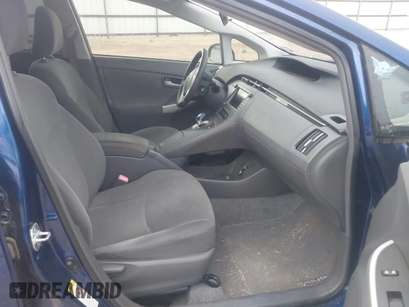 2010 Toyota Prius II with VIN JTDKN3DU3A0217150, listed as a IAAI auction lot 42107105 with 191,913 mi miles. Bid and sale history available at carsss.com. Image 5.