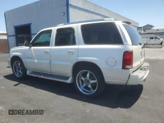 2005 Cadillac Escalade z VIN 1GYEC63T25R181430, wystawiony jako Copart lot #60573205 z przebiegiem 226 012 mil mil oraz Czysty tytuł • Clean title. Historia ofert i sprzedaży dostępna na DreamBid. Obrazek 2.