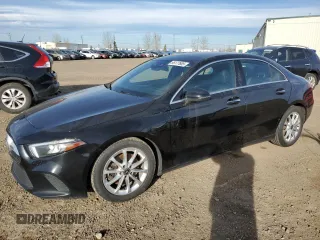 2021 Mercedes-Benz A 220 z VIN W1K3G4FB1MJ303691, wystawiony jako Copart lot #56177685 z przebiegiem 86 212 mil mil oraz Szkoda całkowita • Salvage title. Historia ofert i sprzedaży dostępna na DreamBid. Obrazek 1.