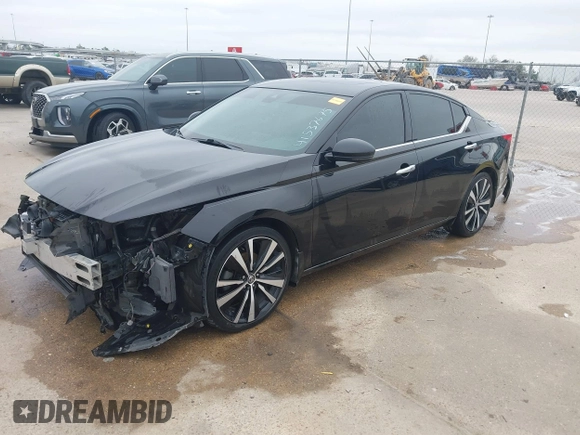 2019 Nissan Altima 2.5 Platinum with VIN 1N4BL4FV2KC207507, listed as a IAAI auction lot 41537675 with 69,872 mi miles. Bid and sale history available at carsss.com. Image 19.