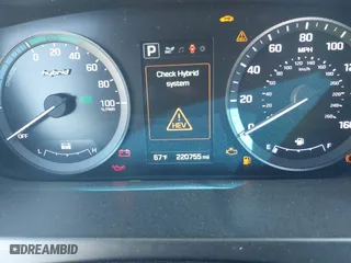 2017 Hyundai Sonata Hybrid SE with VIN KMHE24L11HA045879, listed as a IAAI auction lot 41841807 with 220,755 mi miles. Bid and sale history available at carsss.com. Image 15.
