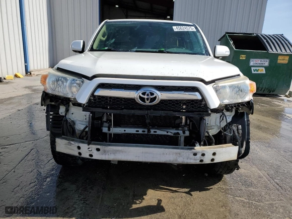 2011 Toyota 4Runner SR5 with VIN JTEZU5JR8B5019290, listed as a Copart auction lot 45624575 with 216,851 mi miles and Salvage Title. Bid and sale history available at carsss.com. Image 5.