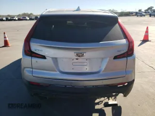 2019 Cadillac XT4 FWD Luxury z VIN 1GYAZAR46KF118537, wystawiony jako Copart lot #80746764 z przebiegiem 112 142 mil mil oraz Szkoda całkowita • Salvage title. Historia ofert i sprzedaży dostępna na DreamBid. Obrazek 6.