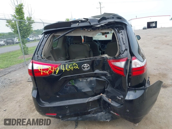 2016 Toyota Sienna XLE z VIN 5TDYK3DC9GS706815, wystawiony jako IAAI lot #42494662 z przebiegiem 141 157 mil mil oraz . Historia ofert i sprzedaży dostępna na DreamBid. Obrazek 16.