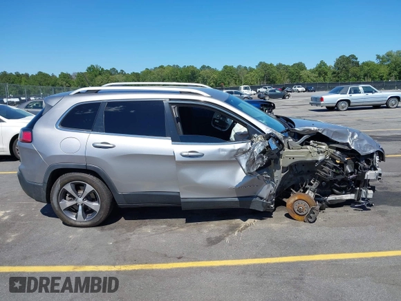 2019 Jeep Cherokee Limited with VIN 1C4PJMDX1KD166355, listed as a IAAI auction lot 42331014 with 151,245 mi miles and . Bid and sale history available at DreamBid. Image 14.