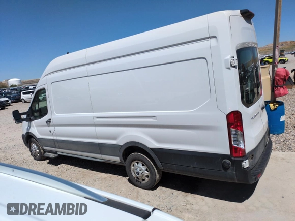2023 Ford Transit Cargo z VIN 1FTBW3X84PKB21441, wystawiony jako Copart lot #54926995 z przebiegiem 56 038 mil mil oraz Szkoda całkowita • Salvage title. Historia ofert i sprzedaży dostępna na DreamBid. Obrazek 2.