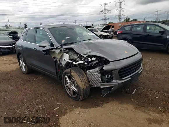 2018 Porsche Cayenne S z VIN WP1AB2A2XJLA60196, wystawiony jako Copart lot #65224404 z przebiegiem 17 806 mil mil oraz Szkoda całkowita • Salvage title. Historia ofert i sprzedaży dostępna na DreamBid. Obrazek 11.