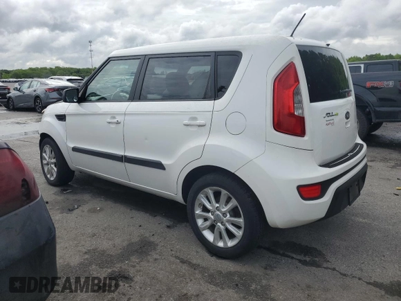 2013 Kia Soul + z VIN KNDJT2A69D7550983, wystawiony jako Copart lot #57416965 z przebiegiem 112 304 mil mil oraz Szkoda całkowita • Salvage title. Historia ofert i sprzedaży dostępna na DreamBid. Obrazek 2.