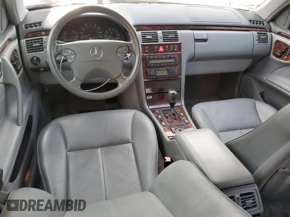 2001 Mercedes-Benz E-Class AWD with VIN WDBJF82J41X052567, listed as a Copart auction lot 75853904 with 111,491 mi miles and Clean Title. Bid and sale history available at carsss.com. Image 8.
