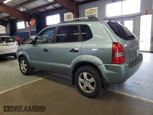 2008 Hyundai Tucson GLS with VIN KM8JM12B88U910525, listed as a Copart auction lot 77830274 with 246,655 mi miles and Clean Title. Bid and sale history available at carsss.com. Image 2.