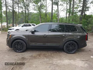 2022 Kia Telluride EX z VIN 5XYP3DHC6NG304172, wystawiony jako IAAI lot #42377593 z przebiegiem 46 013 mil mil oraz . Historia ofert i sprzedaży dostępna na DreamBid. Obrazek 15.