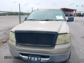 2008 Ford F-150 XL with VIN 1FTRW12WX8FA78405, listed as a IAAI auction lot 41902791 with 218,590 mi miles. Bid and sale history available at carsss.com. Image 6.