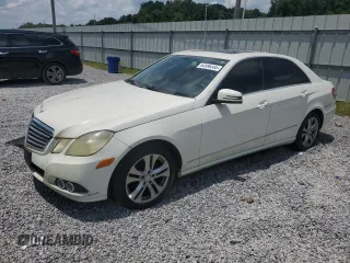 2010 Mercedes-Benz E 350 Luxury с VIN WDDHF5GB5AA023328, выставлен на аукционе Copart как лот 63996595 с пробегом 251 373 миль миль и Чистый • Clean title. История ставок и продаж доступна на DreamBid. Изображение 1.
