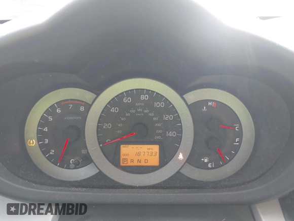 2009 Toyota RAV4 Ltd with VIN JTMBK31V79D003773, listed as a IAAI auction lot 41706891 with 187,733 mi miles. Bid and sale history available at carsss.com. Image 7.