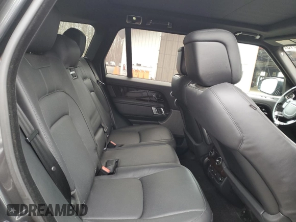 2018 Land Rover Range Rover HSE z VIN SALGS2RKXJA391767, wystawiony jako Copart lot #89172915 z przebiegiem 126 362 mil mil oraz Czysty tytuł • Clean title. Historia ofert i sprzedaży dostępna na DreamBid. Obrazek 11.